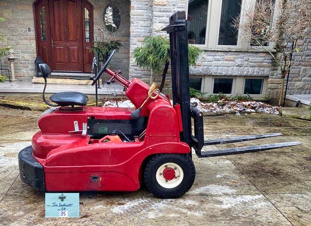 SP35 - Jim Southcott(ON) Forklift.jpeg